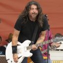 Video: Foo Fighters und Geezer Butler rocken „Paranoid“
