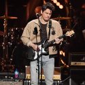 Dead & Company: John Mayer spielt nach Verletzung mit nur drei Fingern Gitarre