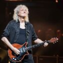 Queen-Gitarrist Brian May erlitt leichten Schlaganfall